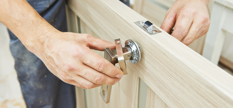interior door repair Vista